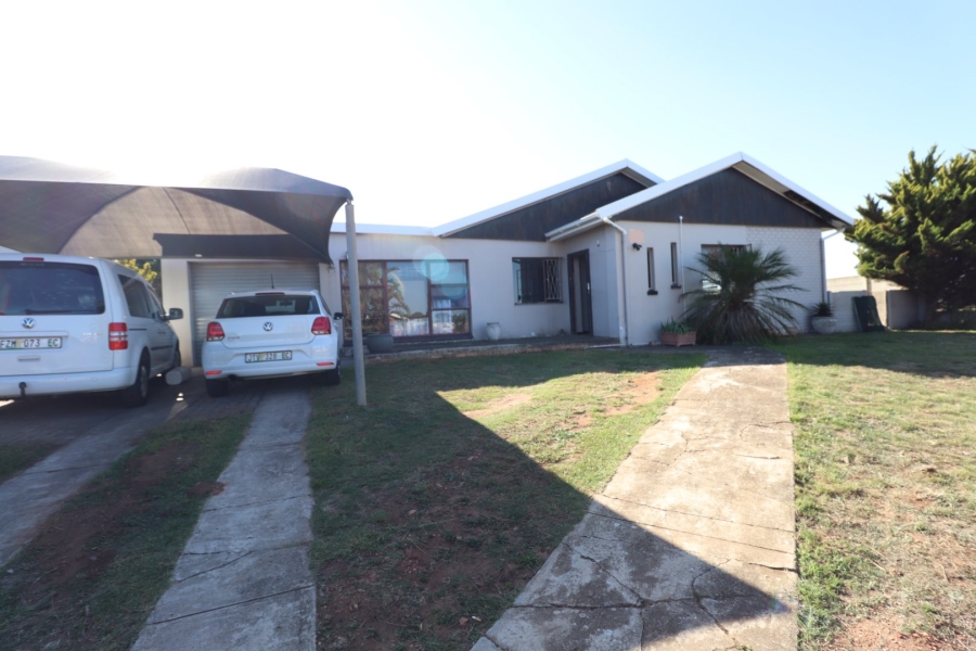 3 Bedroom Property for Sale in Westering Eastern Cape
